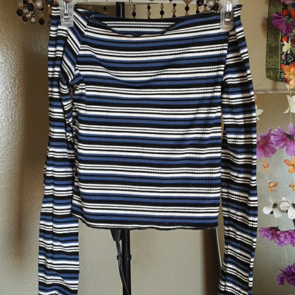 off the shoulder long sleeve shirt